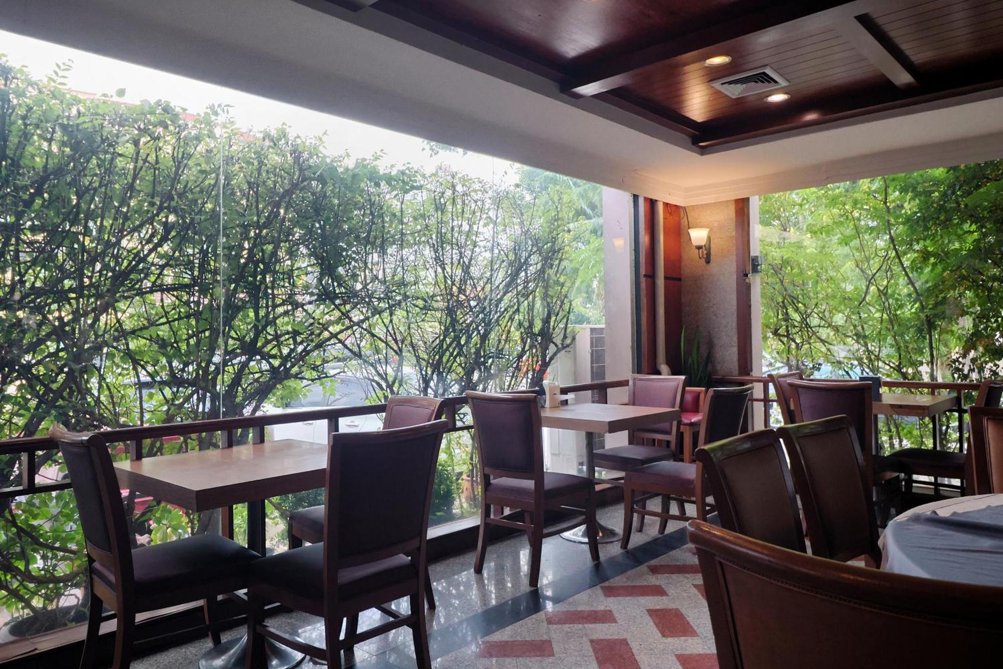 Nonthaburi Palace Hotel Ngoại thất bức ảnh