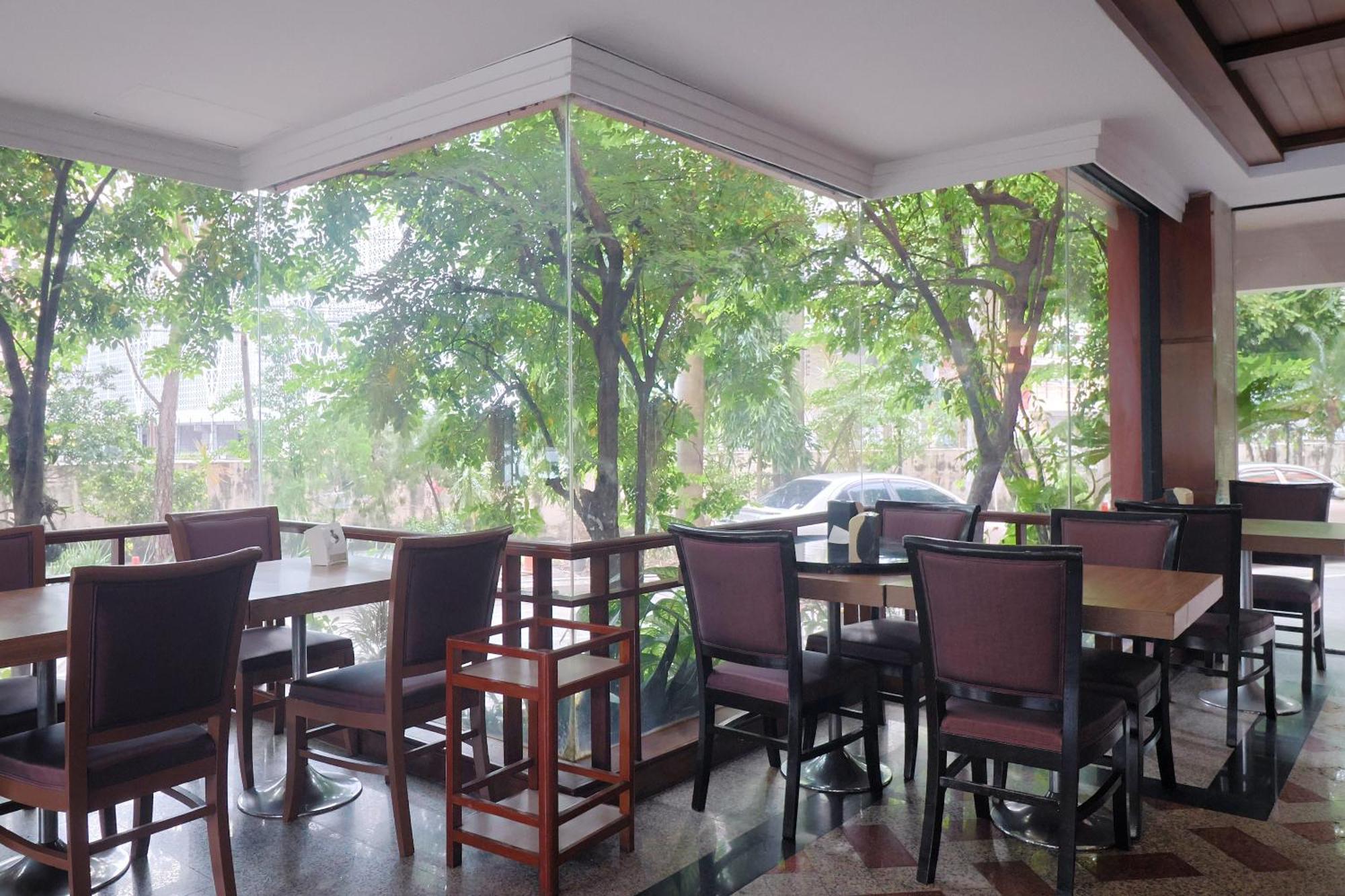 Nonthaburi Palace Hotel Ngoại thất bức ảnh